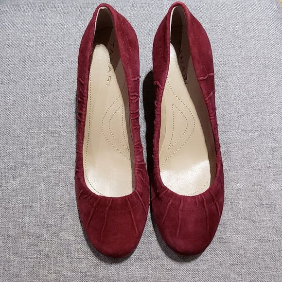 NEW Tahari Suede Kitten Heels Burgundy "Elizabeth" Pumps Shoes Size 6M - Picture 6 of 7